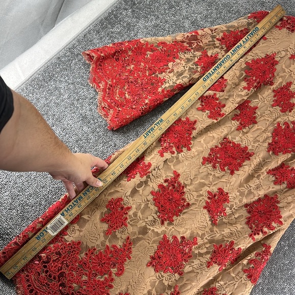 Dress The Population 3/4 Long Sleeve Above Knee Mini Dress Tan Red Lace Womens M - Picture 2 of 12